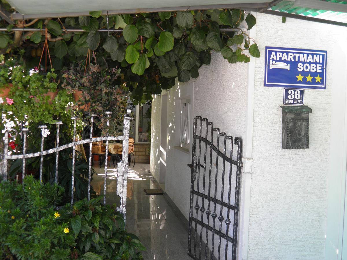 Apartment Mira Пореч Экстерьер фото